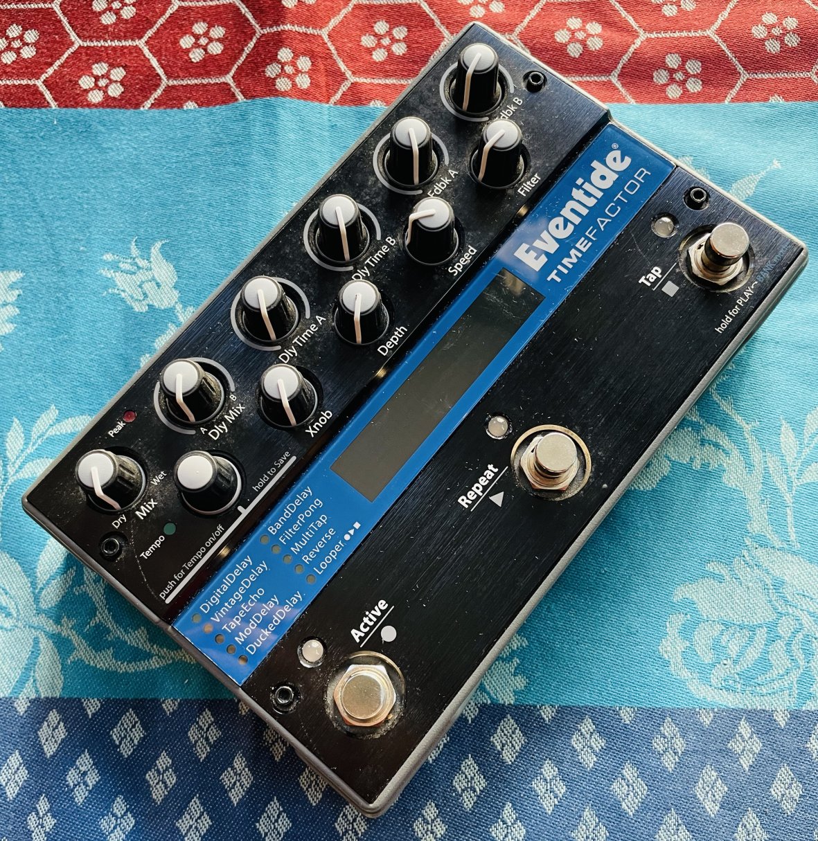 Pédale écho Eventide Time Factor n°TF-13737, boite et alim d’origine