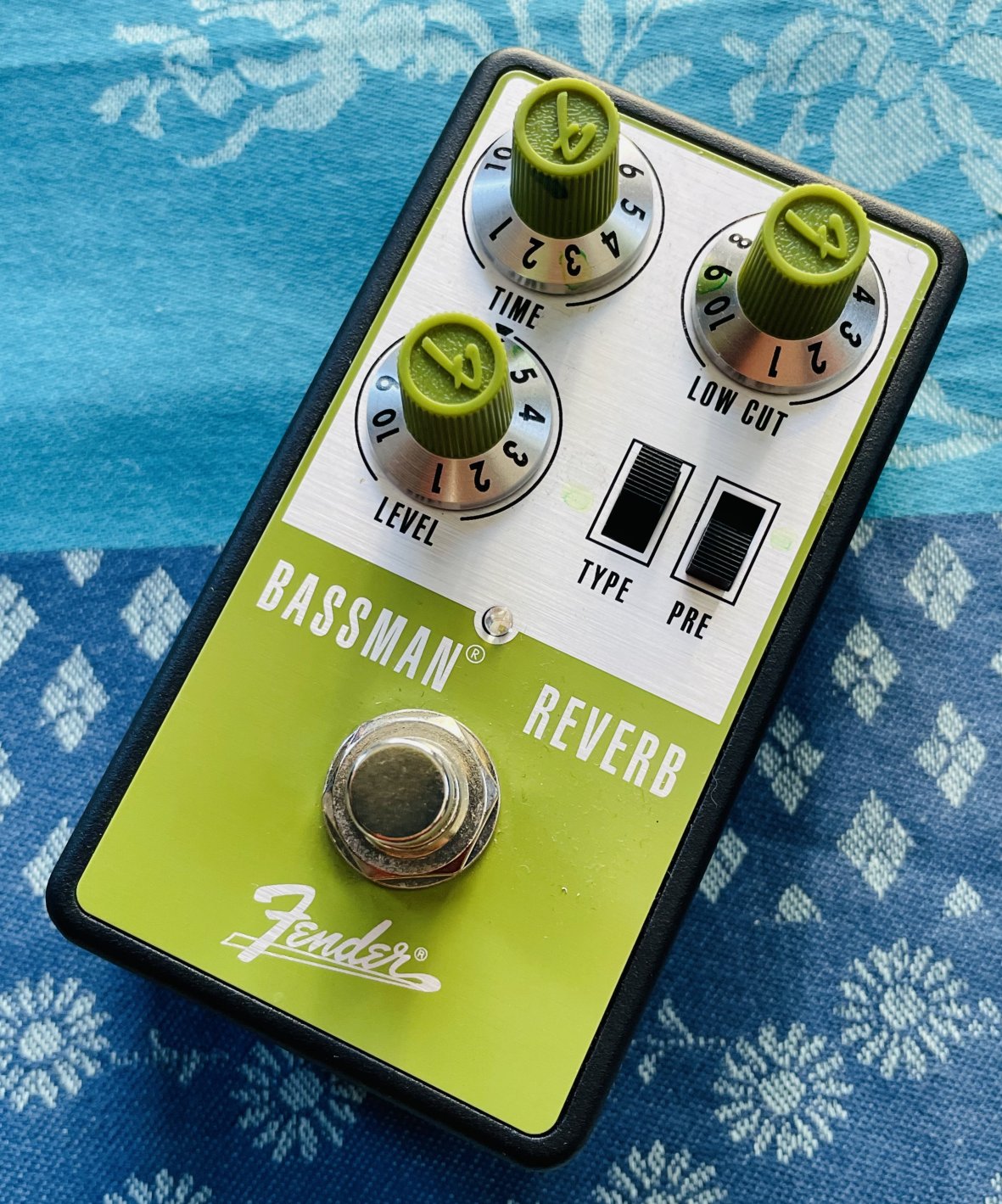 Pédale Fender Bassamp Reverb n°CVTK24002991, boite d’origine