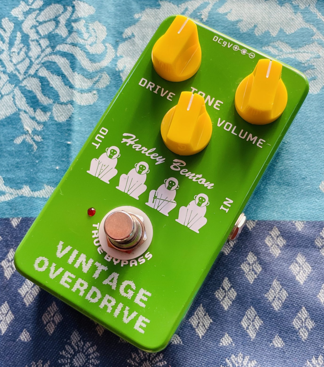 Pédale Overdrive Harley Benton Vintage Overdrive, 2174030WCA00239, boite d’origine, notice