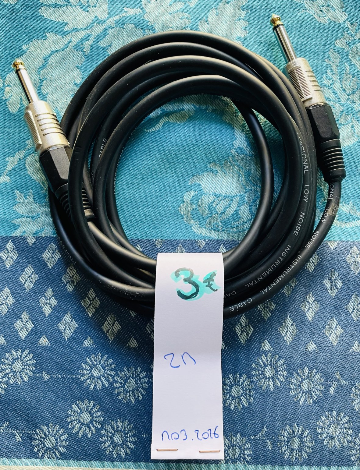 Lot de câbles divers vendus séparément – Image 8