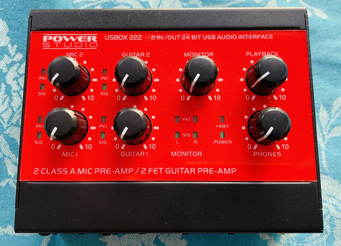 Carte son Power Studio USBOX 222 n°220500278, boite d’origine, notice