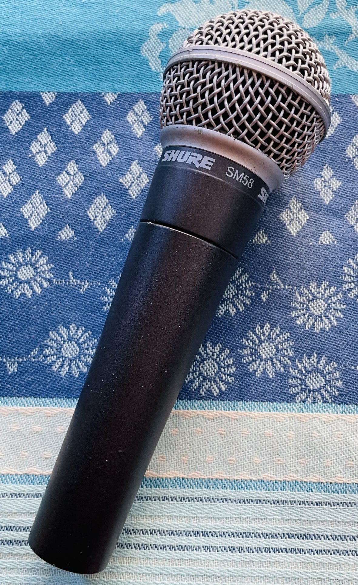 Micro dynamique Shure SM58, housse