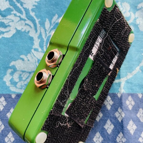 Alternative view of Pédale chorus TC Electronic Corona Chorus n°16876912, boite d’origine, sticker, mini catalogue