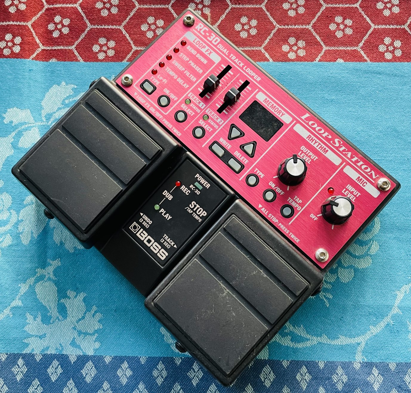 Pédale looper Boss RC-30 n°A0L8070, boite d’origine