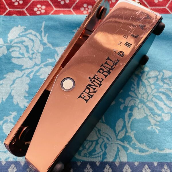 Alternative view of Pédale écho réverb Ernie Ball Ambient Delay