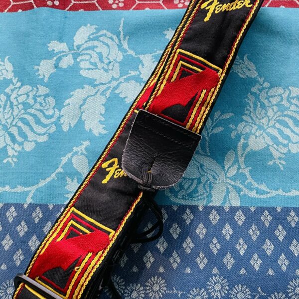 Alternative view of Sangle guitare Fender Monogrammed