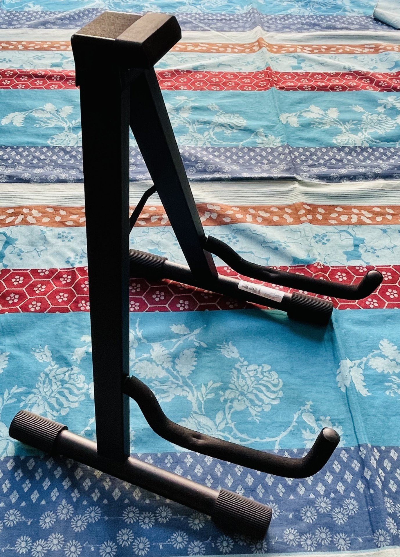 Support guitare acoustique Millenium GS2001A