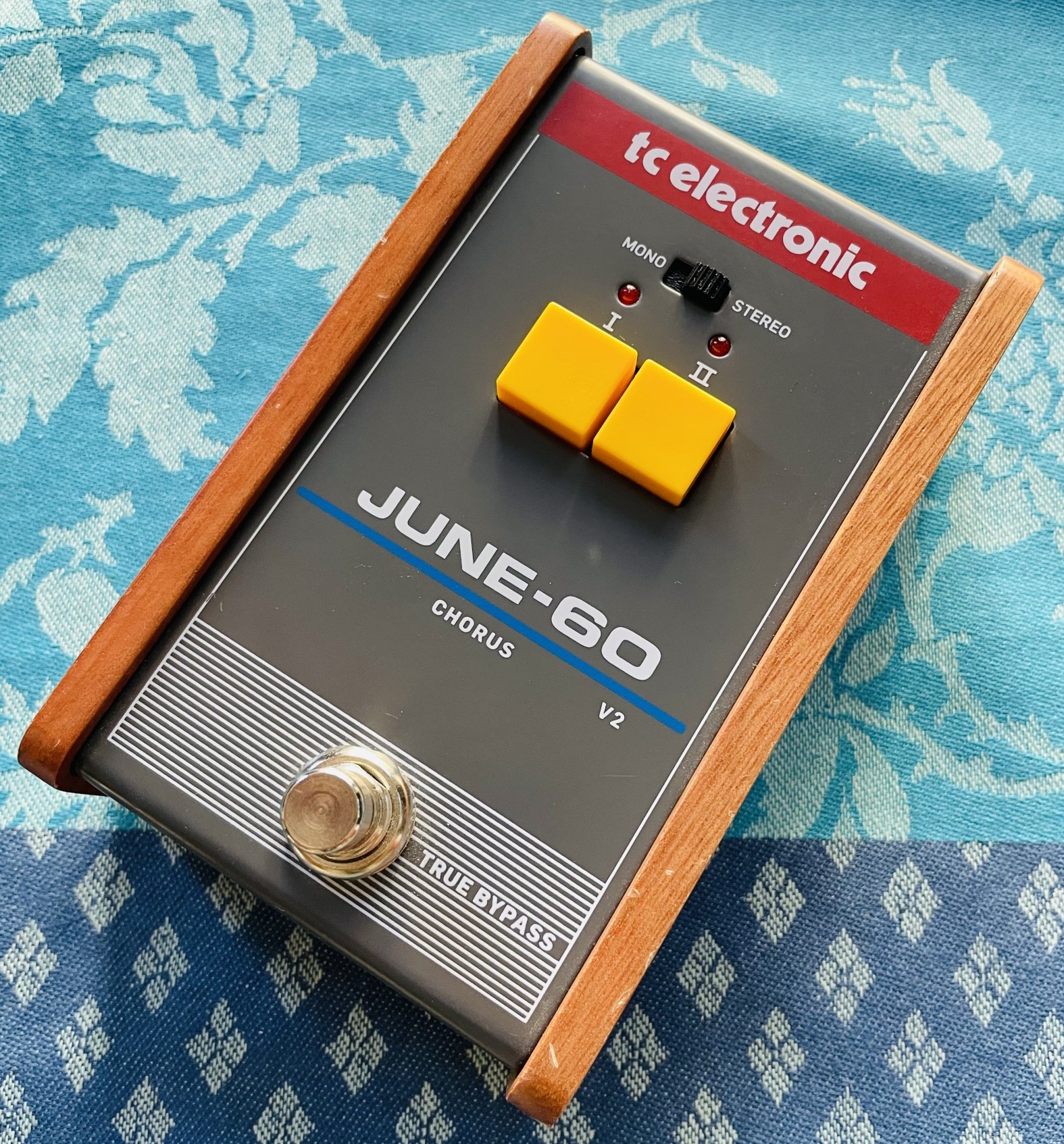 Pédale chorus TC Electronic Juno-60 V2 n°S240500003E9H