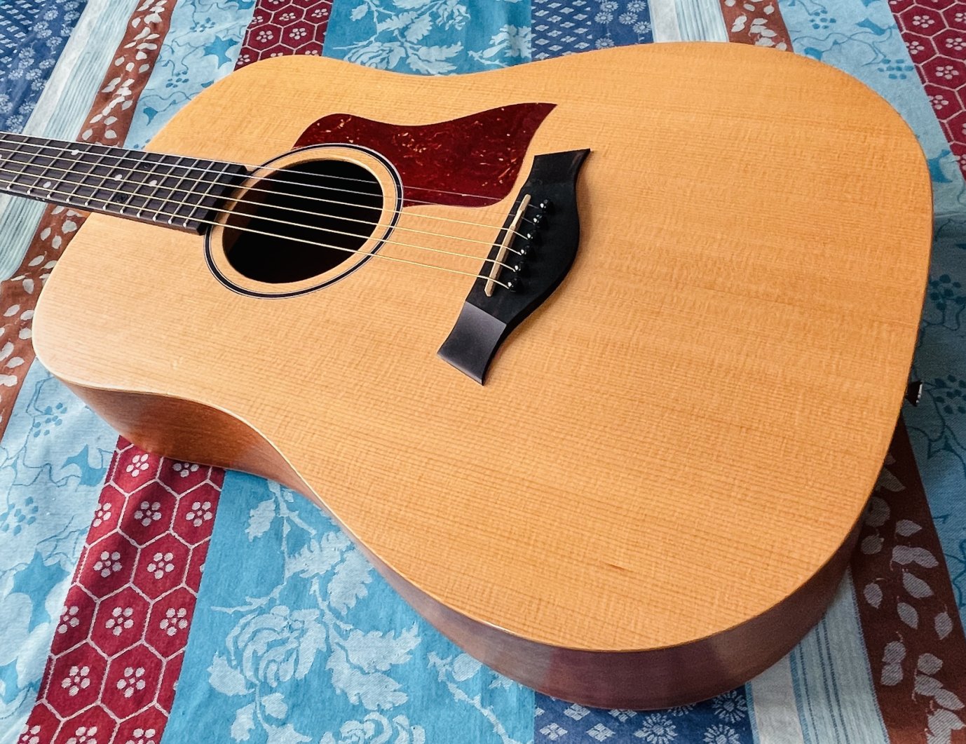 Guitare acoustique Taylor Big Baby BBT n°2101256259 (Mexico), housse d’origine Taylor, réglée luthier Manteau (10.04.26) – Image 2