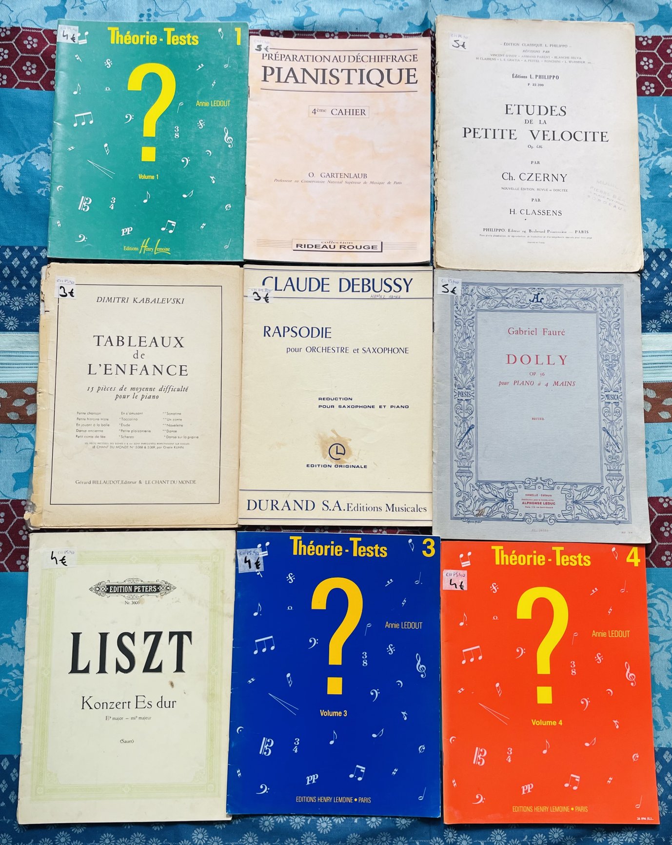 Lot de partitions, méthodes, solfège, piano… (lot n°2)