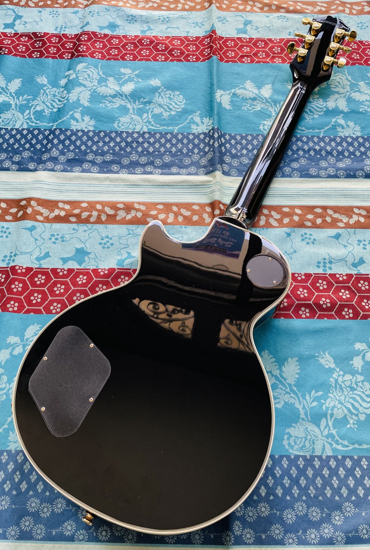 Guitare électrique Epiphone Les Paul Custom Ebony n°24061525150, étui X-tone case – Image 7