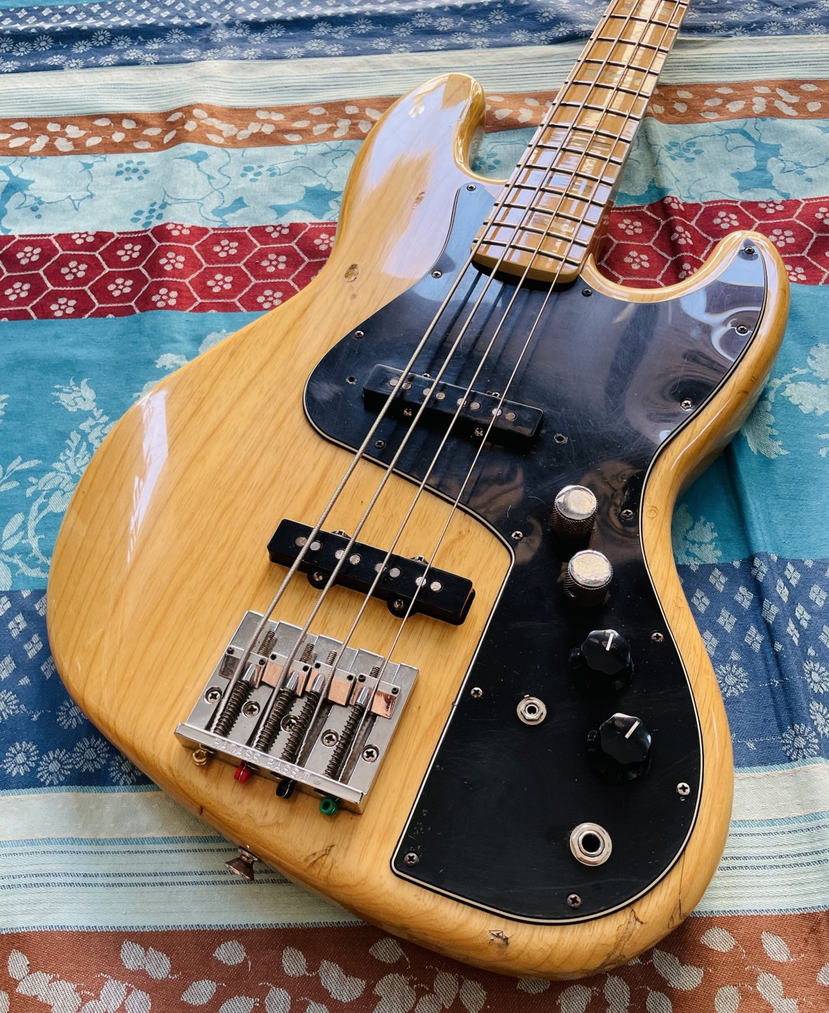 Rare basse électrique passive Fender Marcus Miller Jazz Bass Maple natural n°MX13443487 (2014, Mexico), révisée luthier Thébé – Image 2
