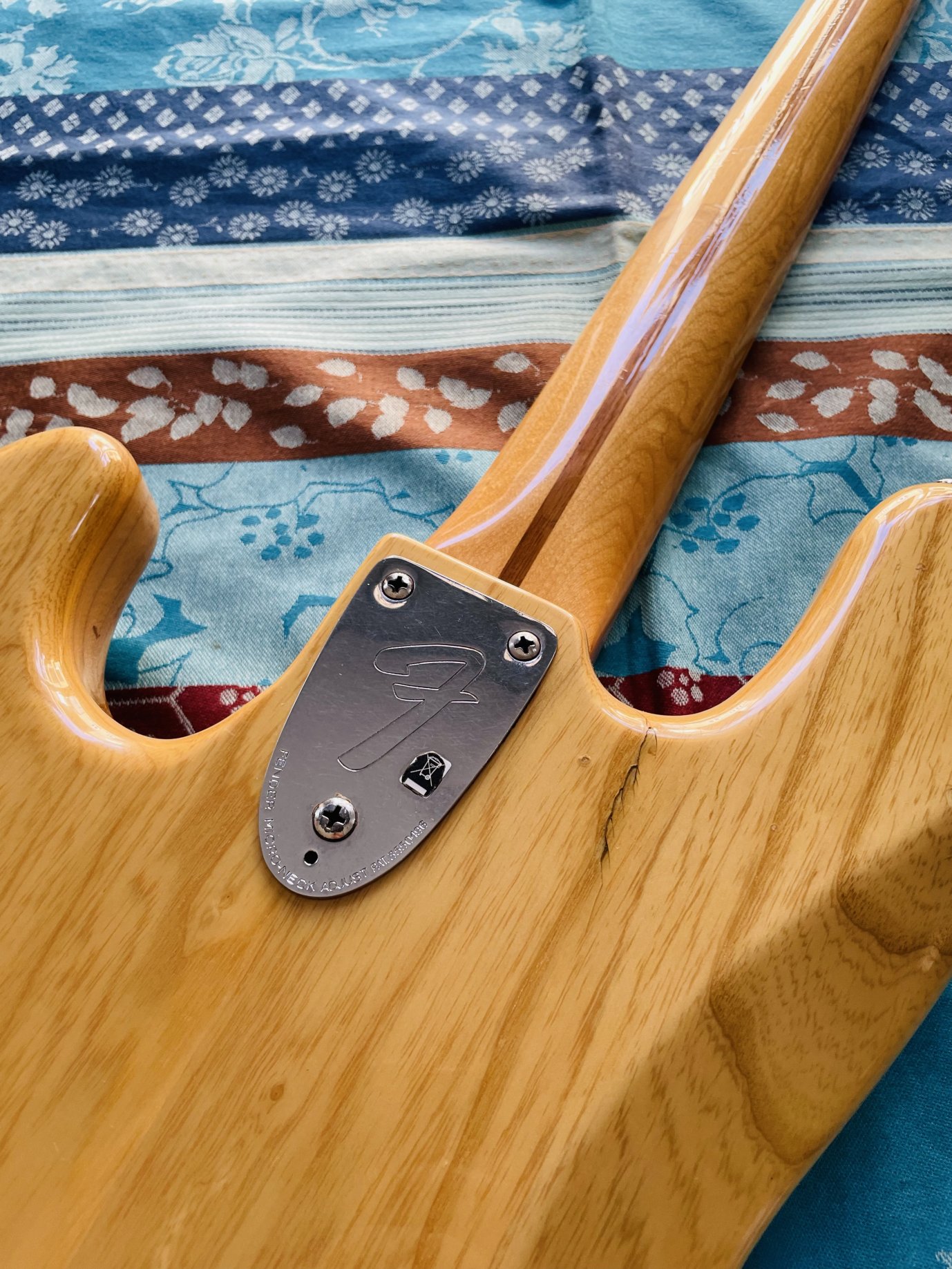 Rare basse électrique passive Fender Marcus Miller Jazz Bass Maple natural n°MX13443487 (2014, Mexico), révisée luthier Thébé – Image 10