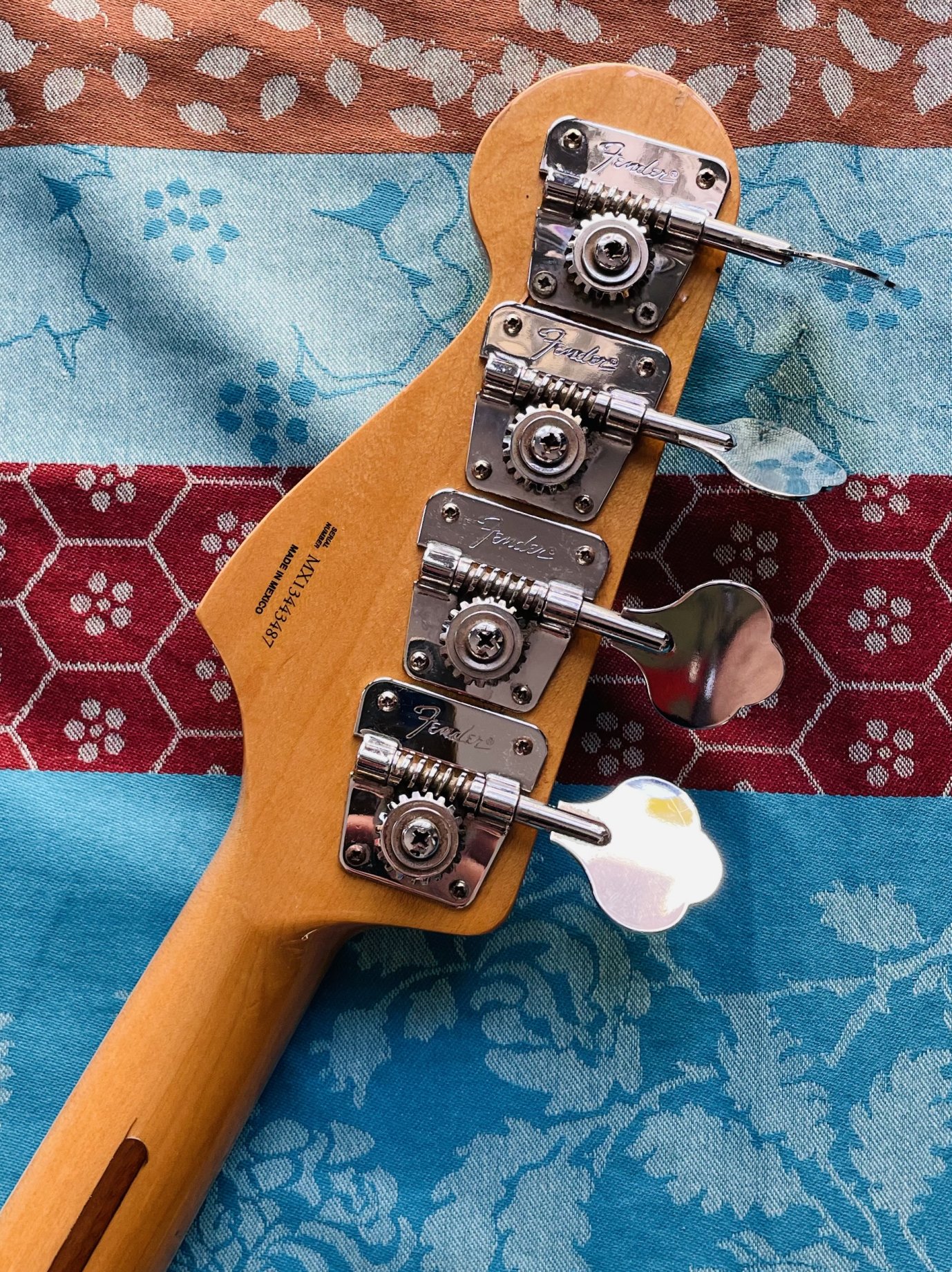 Rare basse électrique passive Fender Marcus Miller Jazz Bass Maple natural n°MX13443487 (2014, Mexico), révisée luthier Thébé – Image 12