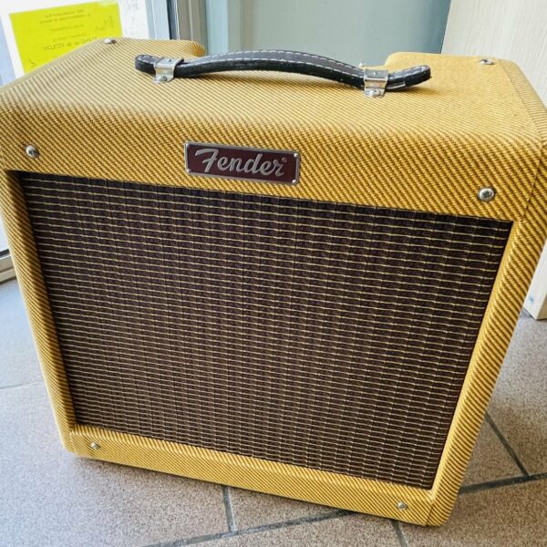 Ampli guitare lampes Fender Pro Junior IV Limited Tweed n°B960523, housse ajoutée, 15W
