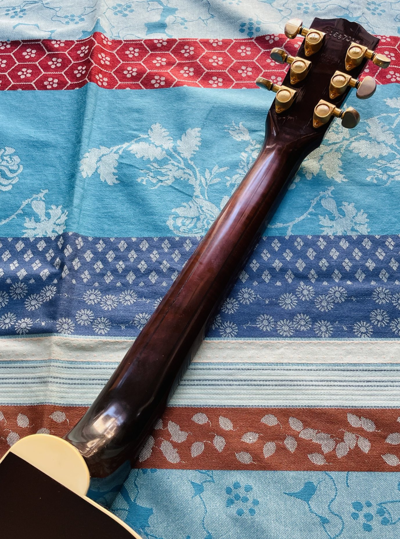 Guitare électro-acoustique Gibson EC-20 Stardust Natural n°91687015 (1997, USA), étui, révision luthier Thébé (21.05.26) – Image 10