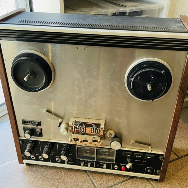 Magnétophone à bandes Teac A3300-10 n°8093 (Japan) à réparer ou pour pièces