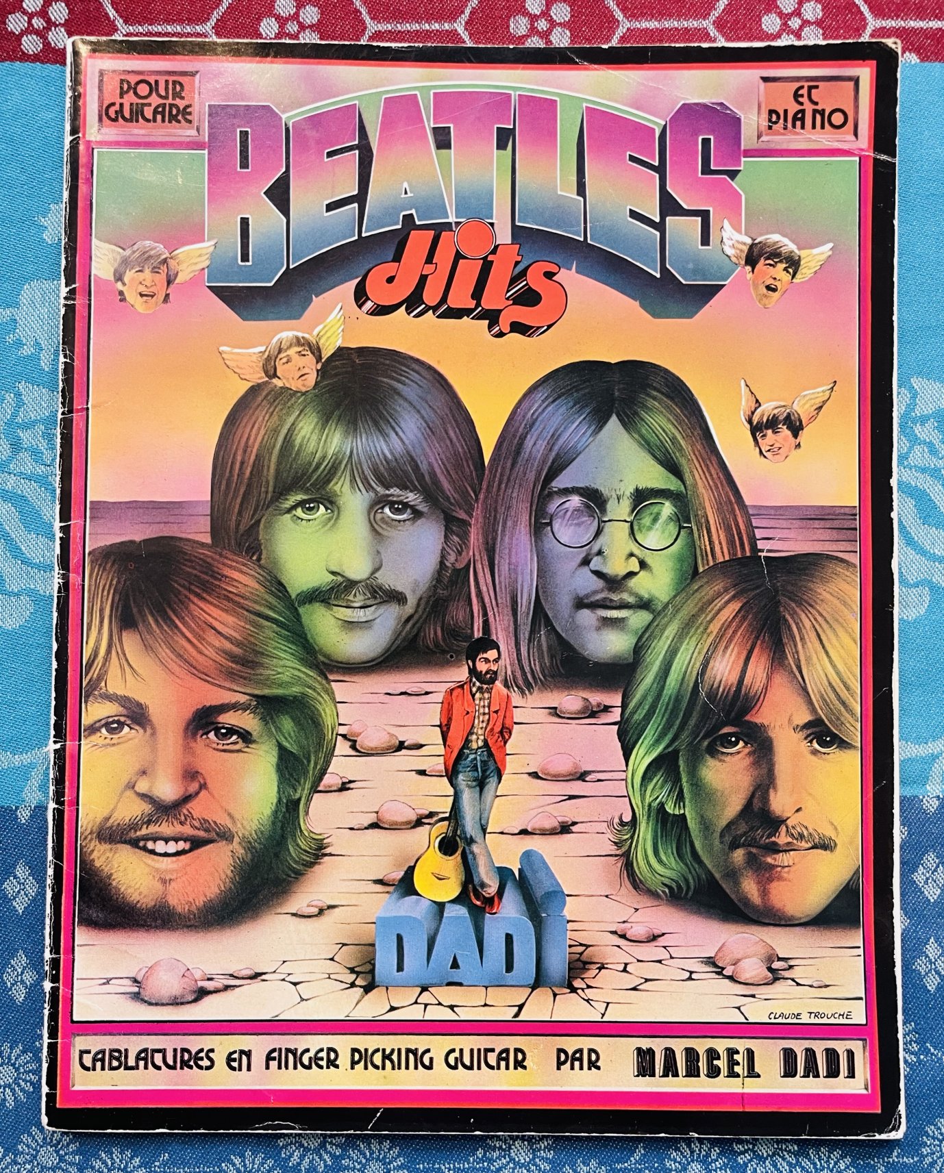 Livre Beatles Hits pour guitare piano, Marcel Dadi