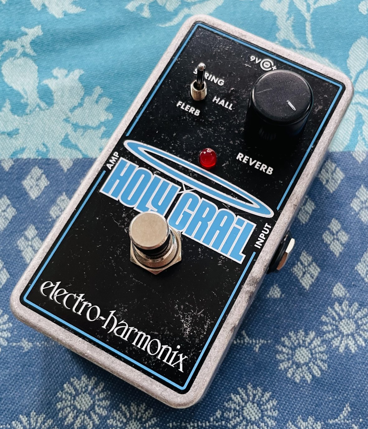 Pédale réverb Electro-Harmonix Holy Grail n°20HH0152500