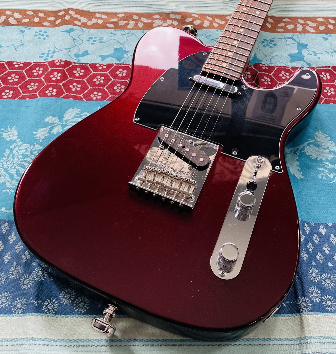 Guitare électrique Fender American Standard Telecaster TW BDM Rosewood Bordeaux Mettalic n°US14036762 (2014, USA), modèle 0113200775, étui Fender, fixation sangle straplocks – Image 3