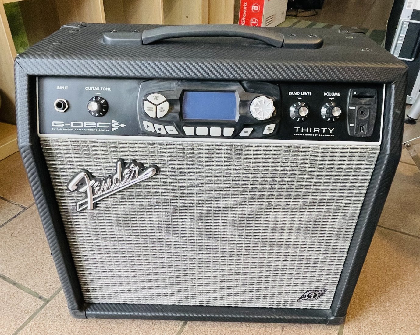 Ampli guitare Fender G-Dec Thirthy n°CMTL10200251, alim – Image 2