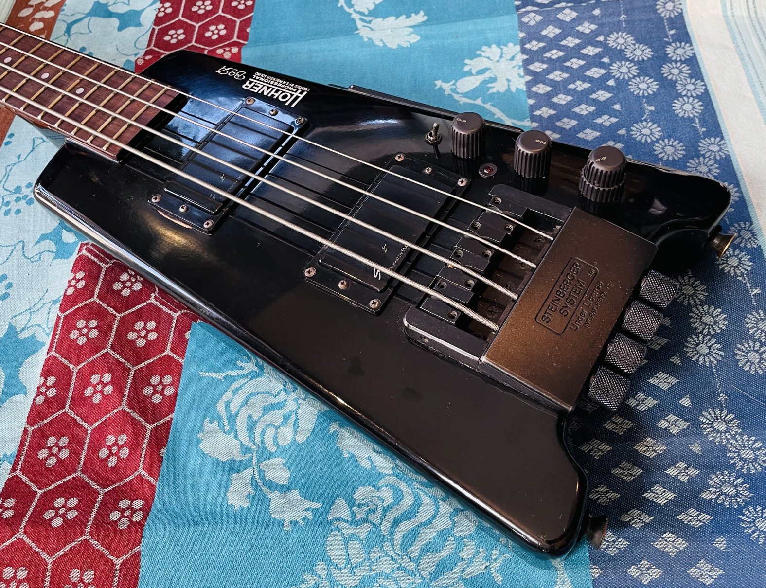 Basse électrique active sans tête Hohner B2A BK n°8859491 (Licenced Steinberger), préampli modifié (toujours active), housse Tobago – Image 2