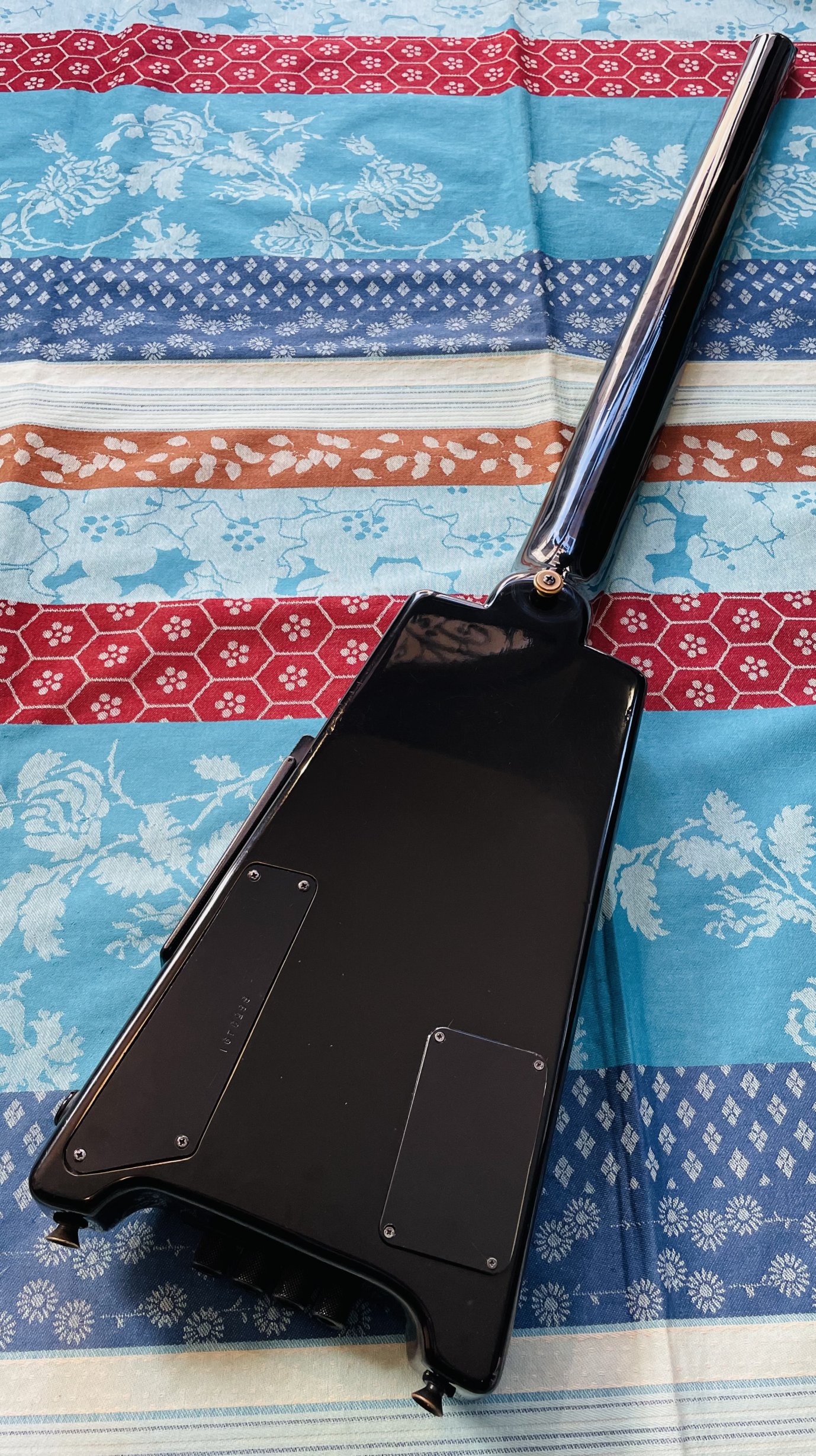 Basse électrique active sans tête Hohner B2A BK n°8859491 (Licenced Steinberger), préampli modifié (toujours active), housse Tobago – Image 8