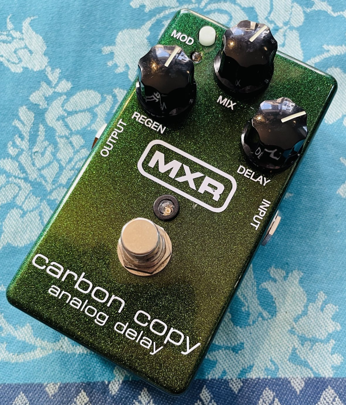 Pédale delay MXR Carbon Copy M169FM n°AB54Z000, boite d’origine