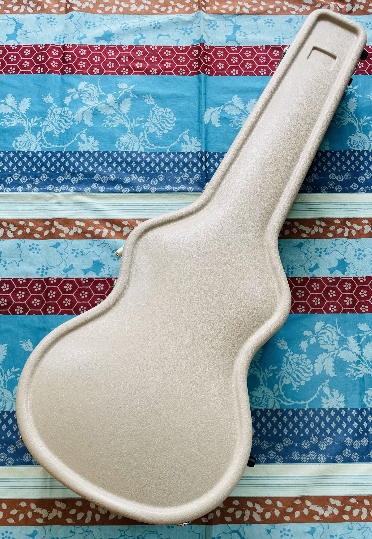Etui de guitare classique Rapsody Classic ABS Cream – Image 3