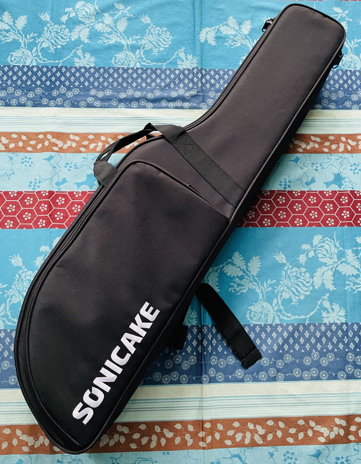 Guitare de voyage Sonicake Travel Guitar QGT-01, housse d’origine – Image 5