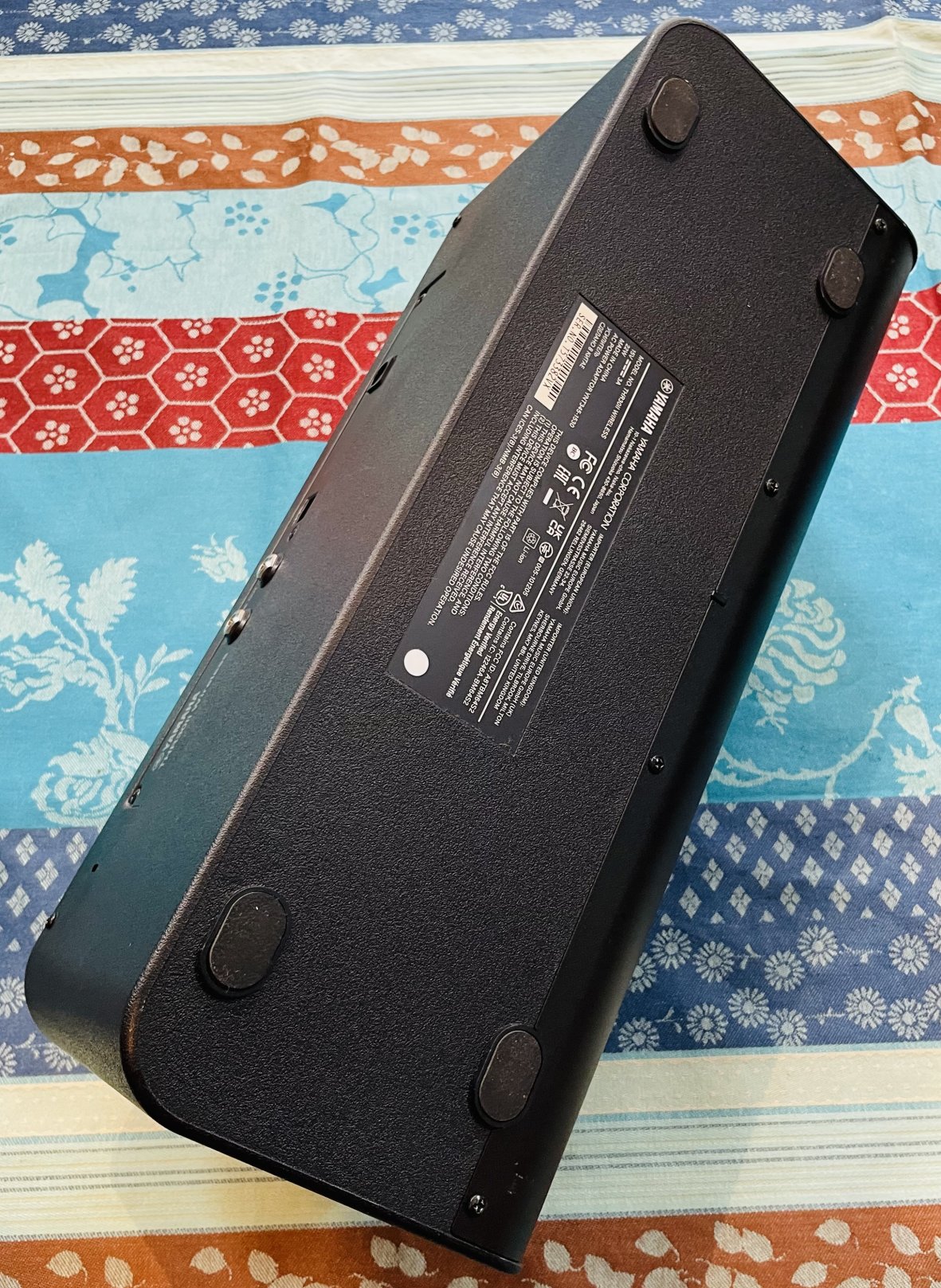 Ampli guitare Yamaha THR30Ii Wireless Black n°T573382VX, housse Yamaha THRBG1, footswitch sans fil X-Sonic Airstep YT n°478637327575 avec housse, Line 6 Relay G10TII wireless transmitter n°W1T0M7104020985 avec housse – Image 5