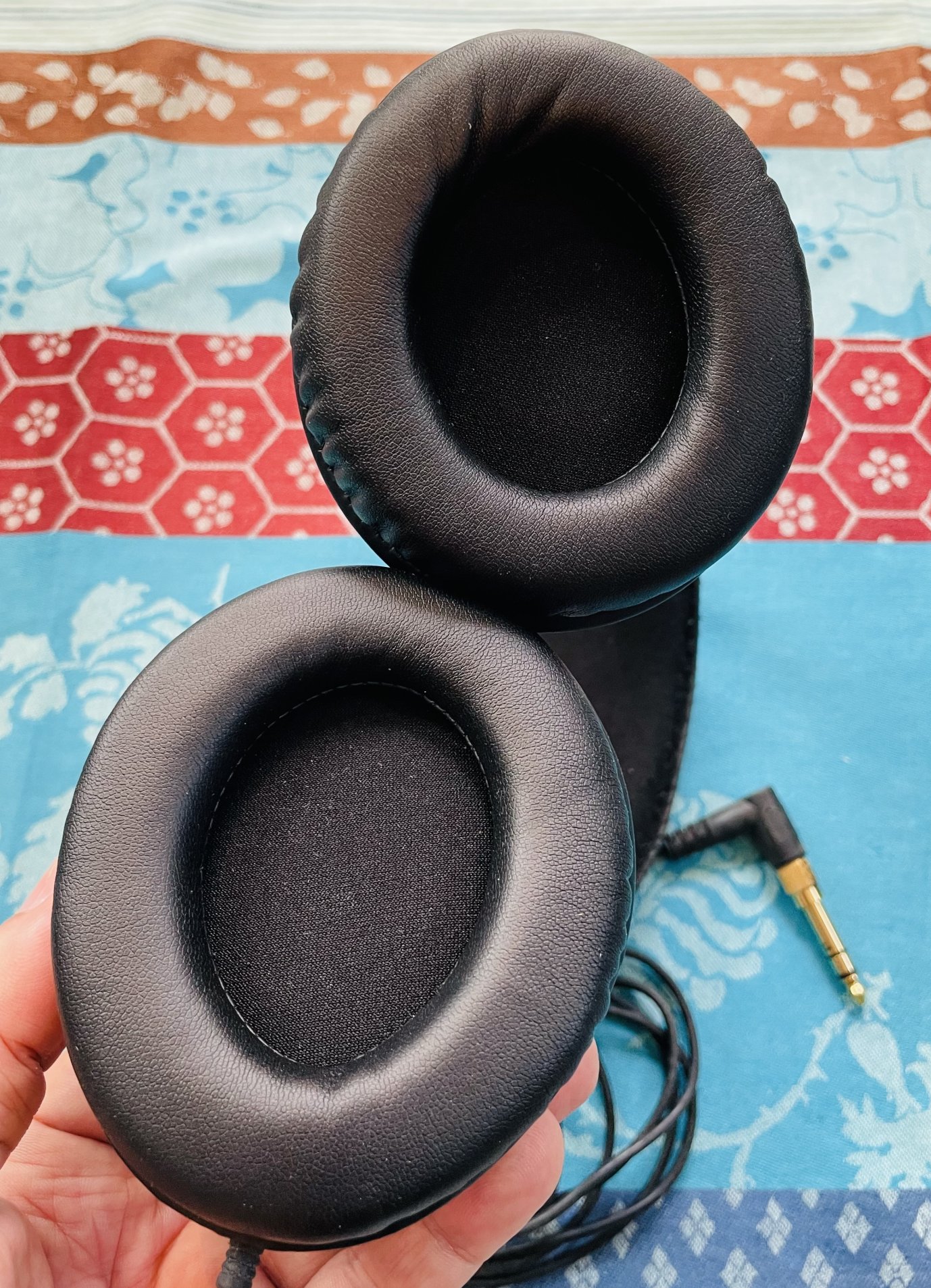 Casque audio studio Behringer HPS3000, mousses neuves – Image 3