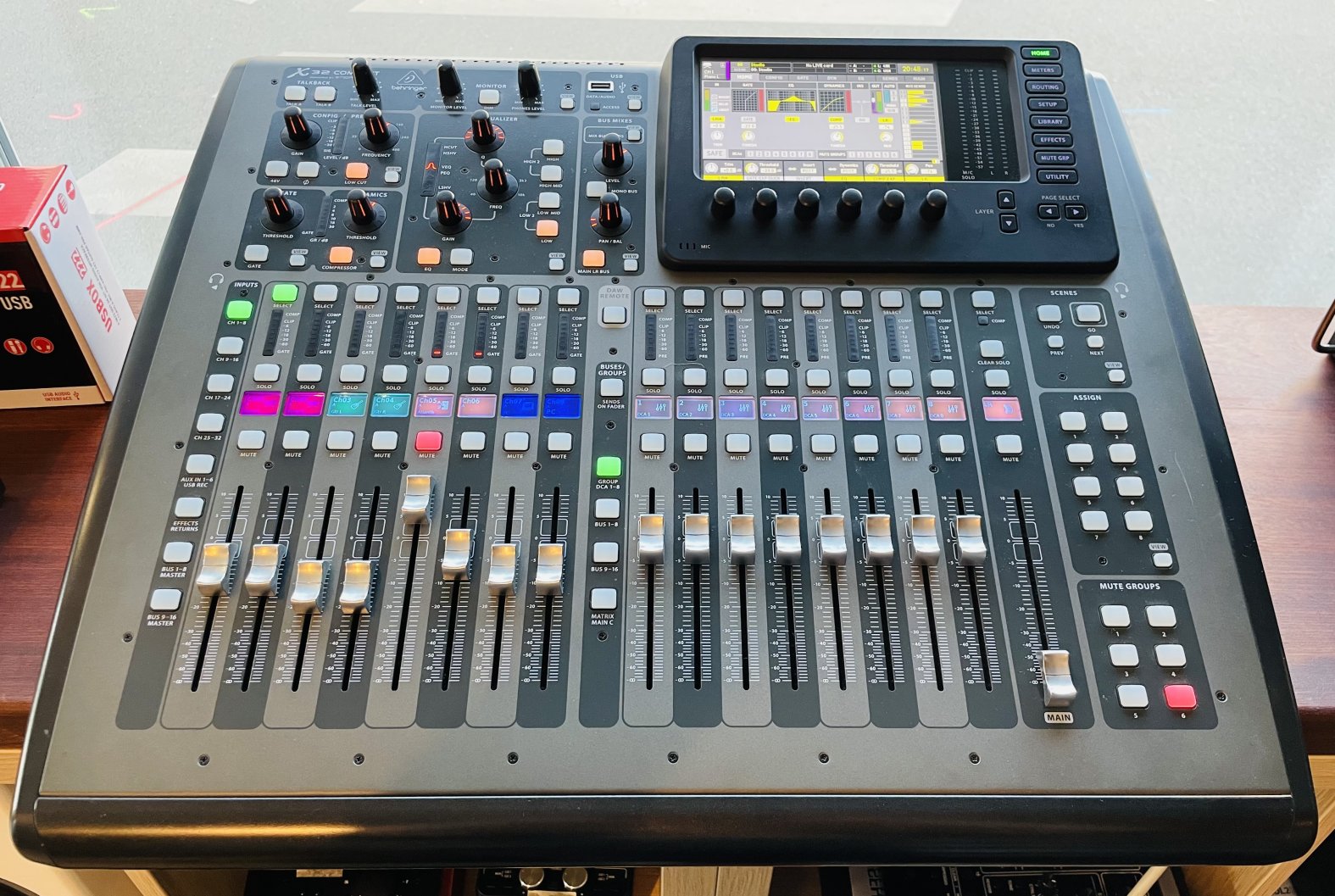 Pack Table de mixage numérique Behringer X32 Compact n°S200300119AAP + Behringer SD16 n°5230090018413KE + Stagg XCC50ECRL 50 mètres.
