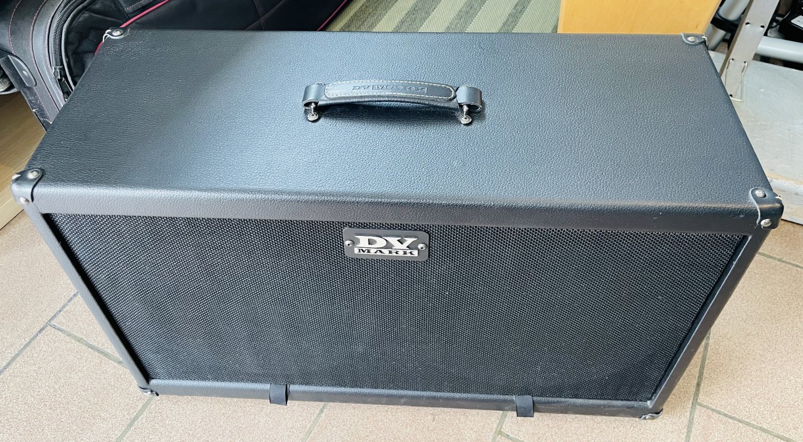 Cabinet DV Mark Neoclassic 212 n°ZC001244, 300W 8 ohms – Image 2