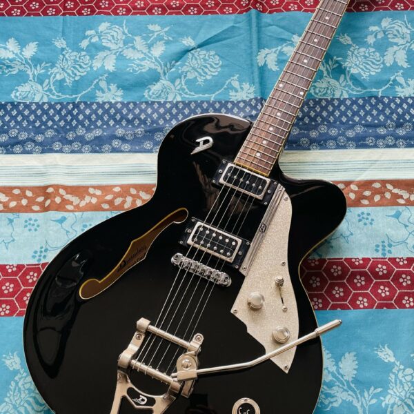 Guitare électrique hollow body Duesenberg Carl Carlton n°042241 (2004, Germany), étui d’origine