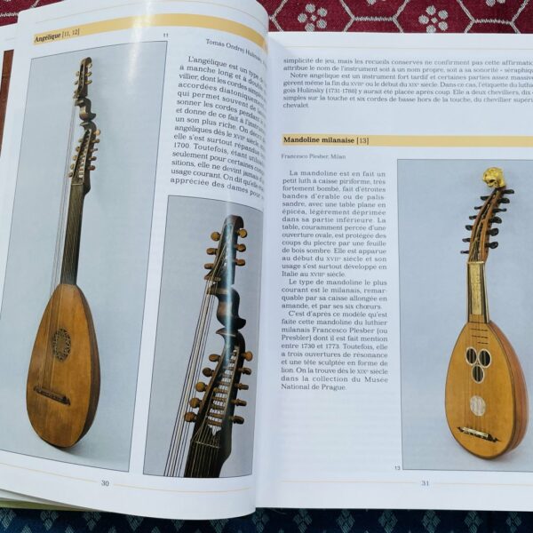 Alternative view of Le livre Les instruments de musique, Encyclopédie Illustrée de Bohuslav Cizek, adaptation Française de Cécile Boiffin, Grund