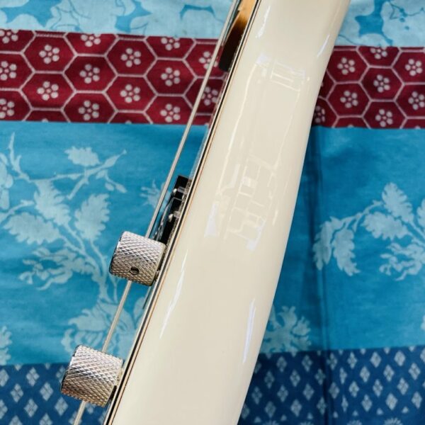 Basse électrique Fender Standard Precision Bass Artic White n°MX13428979 (2014, Mexico) – Image 5