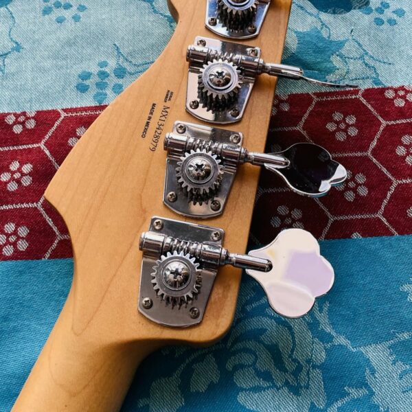 Basse électrique Fender Standard Precision Bass Artic White n°MX13428979 (2014, Mexico) – Image 10
