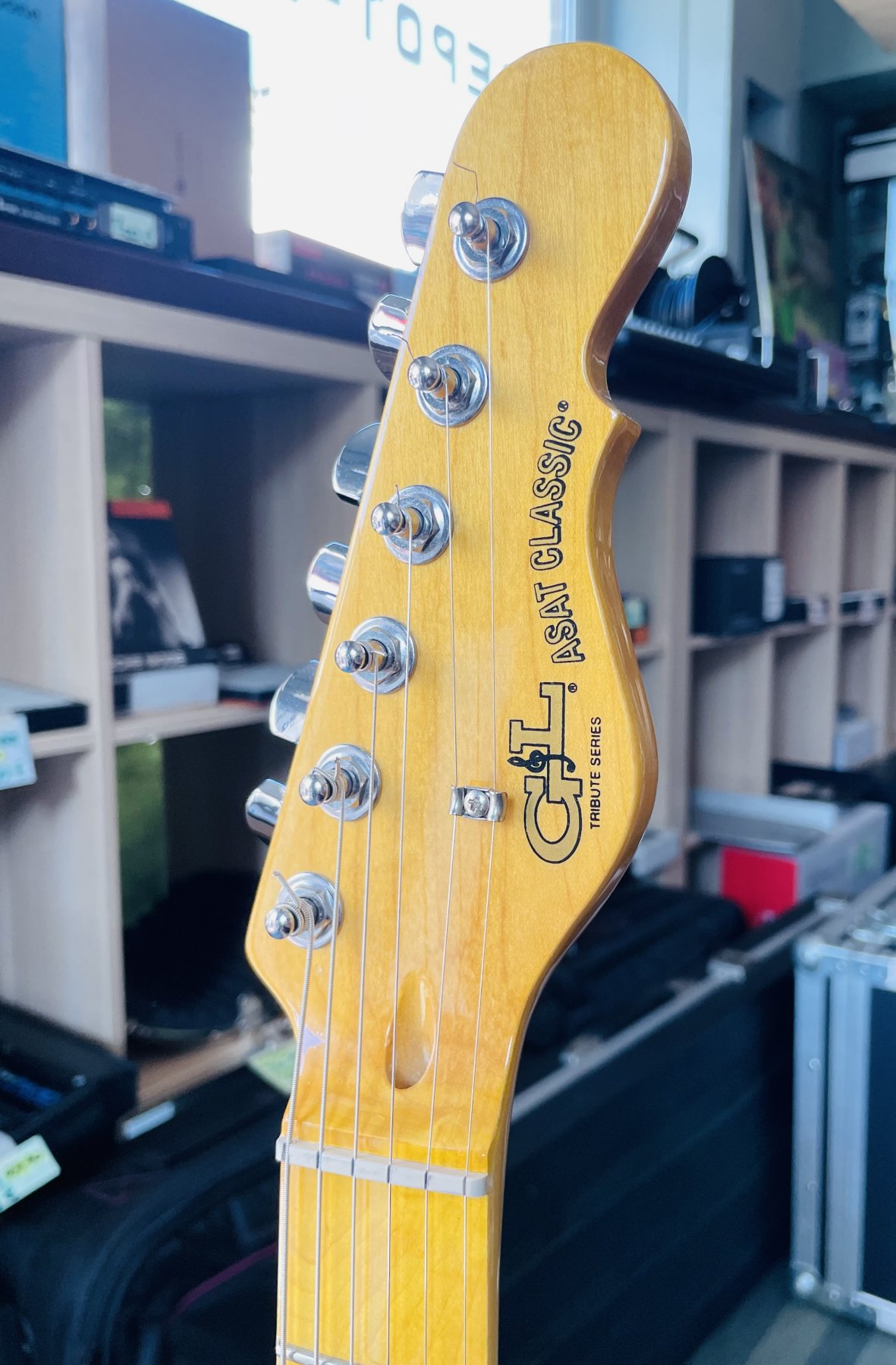 Guitare électrique G&L Telecaster Asat Classic butterscotch blonde n°141108617, Tribute Series (Indonésia) – Image 13