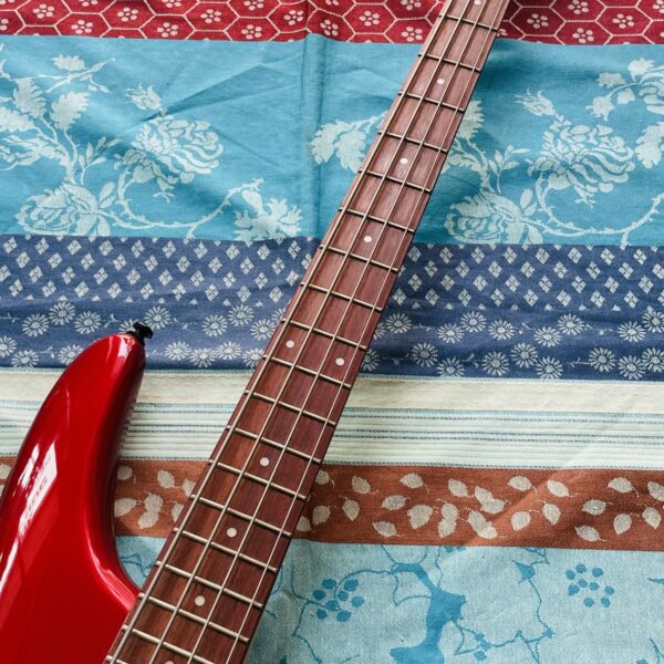 Basse électrique active Ibanez Soundgear SR300 EB 1P02 candy apple n°20112139 (2020, Indonésia) – – Image 3