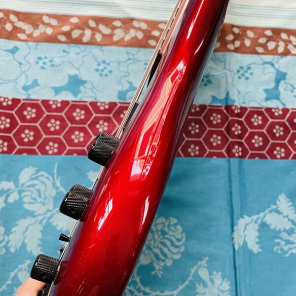 Basse électrique active Ibanez Soundgear SR300 EB 1P02 candy apple n°20112139 (2020, Indonésia) – – Image 5