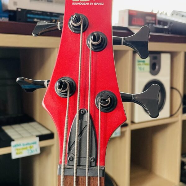 Basse électrique active Ibanez Soundgear SR300 EB 1P02 candy apple n°20112139 (2020, Indonésia) – – Image 11