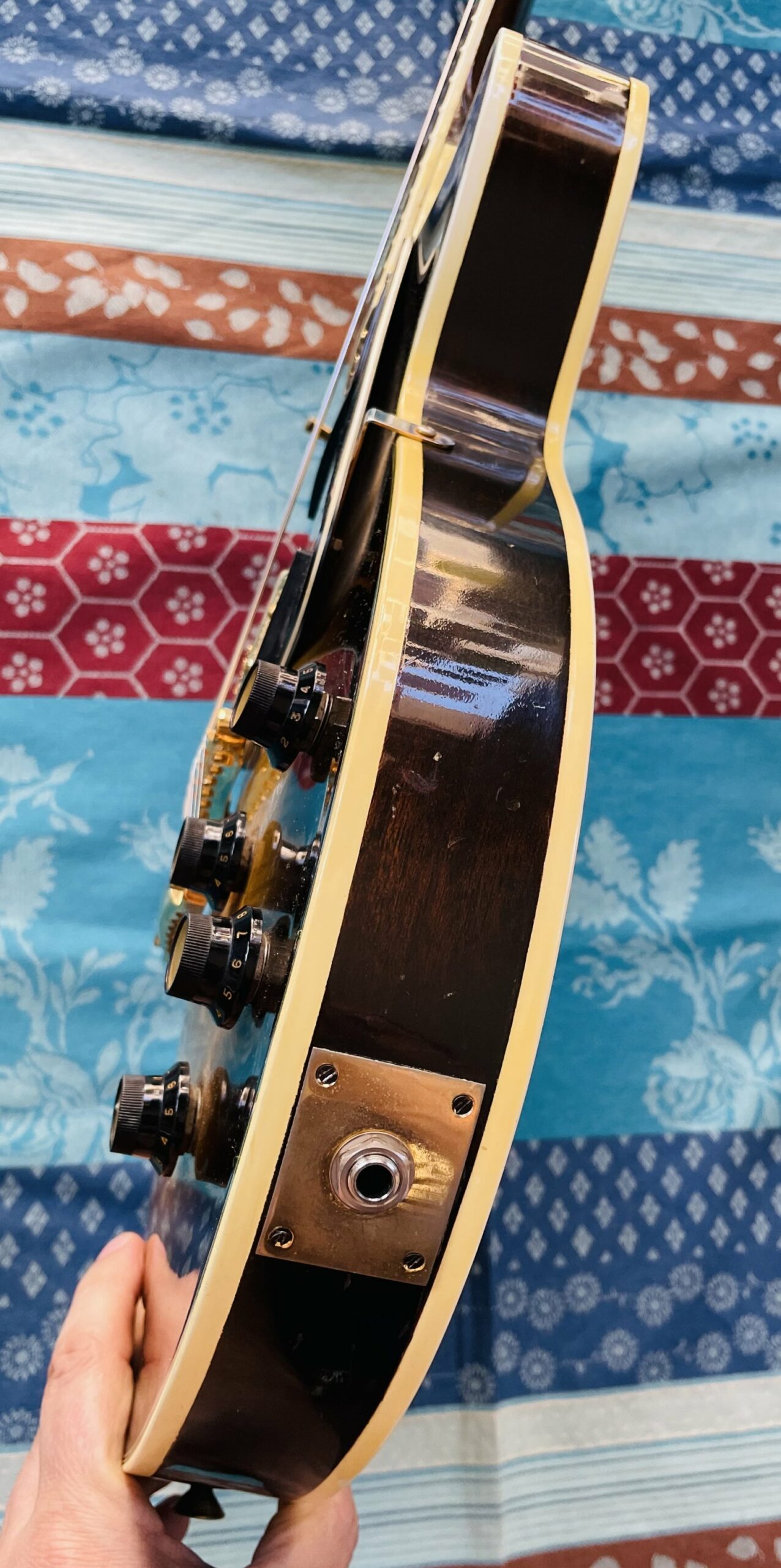 Guitare électrique Jacobacci Studio 2 n°810442 (1981 France), 2 micros Gibson de 1979, révision luthier THEBE (facture juin 2026) – Image 5