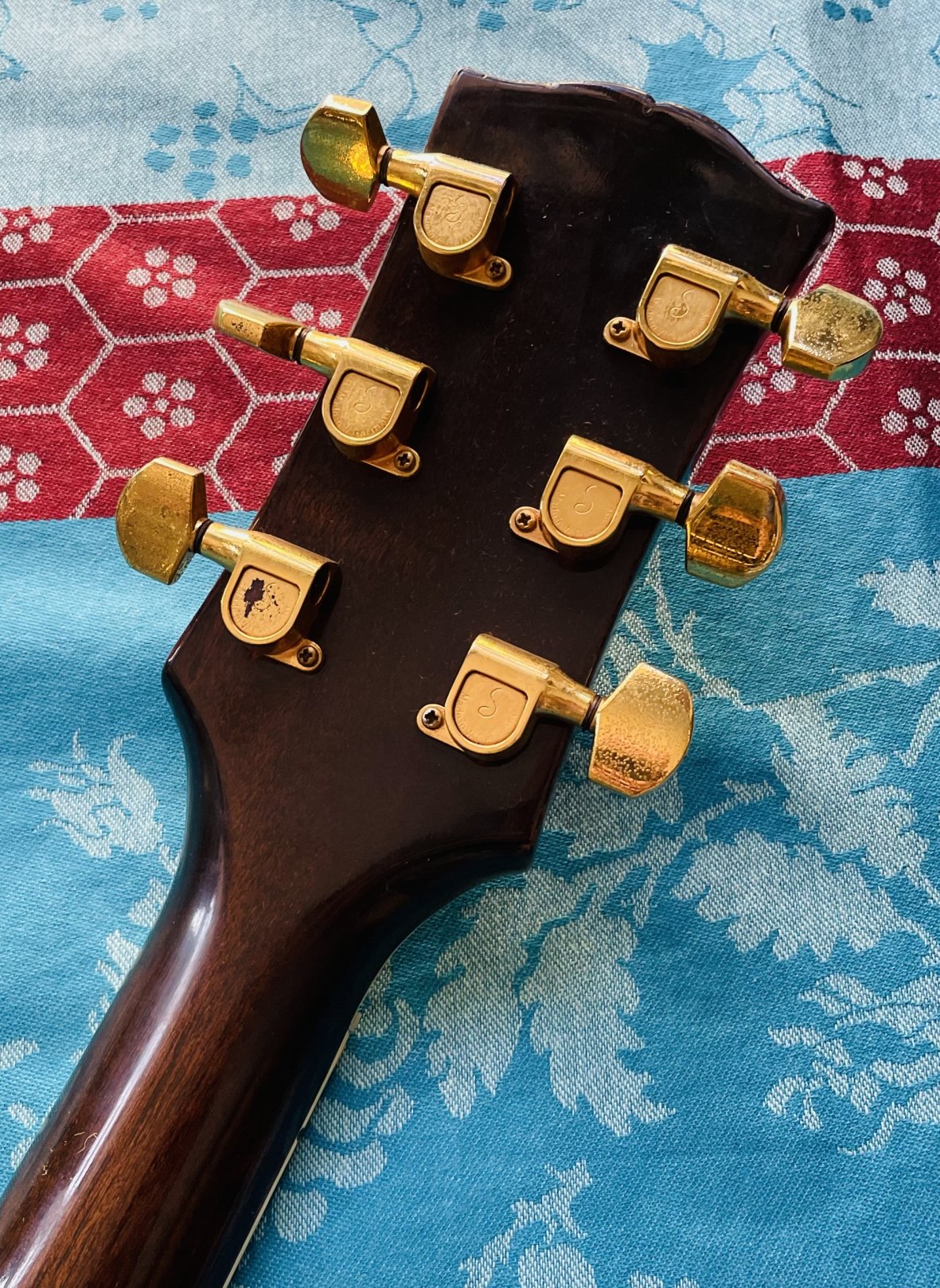 Guitare électrique Jacobacci Studio 2 n°810442 (1981 France), 2 micros Gibson de 1979, révision luthier THEBE (facture juin 2026) – Image 10