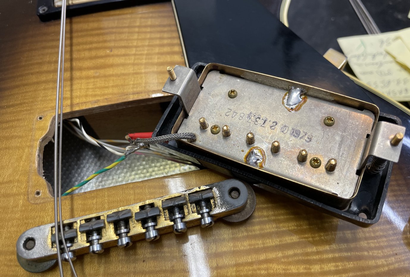Guitare électrique Jacobacci Studio 2 n°810442 (1981 France), 2 micros Gibson de 1979, révision luthier THEBE (facture juin 2026) – Image 19