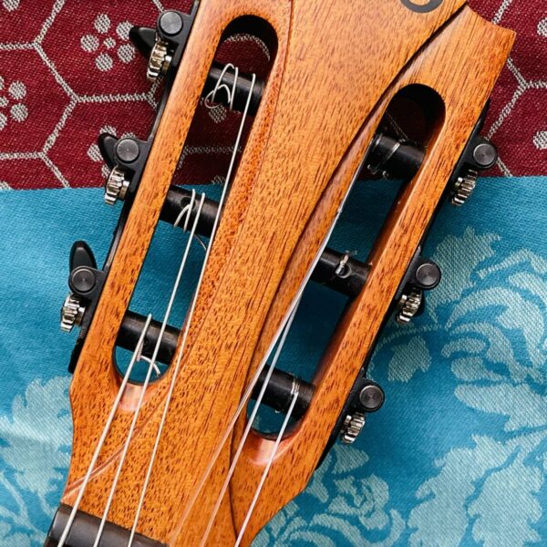 Guitare électro-classique Lâg Tramontane TN66ACE n°1211WE139664, étui rigide Gator, réglée luthier Manteau (21.07.26) – Image 4