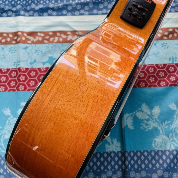 Guitare électro-classique Lâg Tramontane TN66ACE n°1211WE139664, étui rigide Gator, réglée luthier Manteau (21.07.26) – Image 6