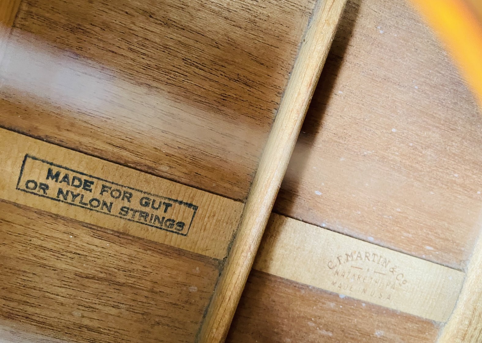 Très rare guitare classique vintage nylon Martin N10 n°257384 (1969 / 1970, USA) , étui d’origine, expertise luthier Caro, révision luthier Manteau (01.07.26) – Image 3