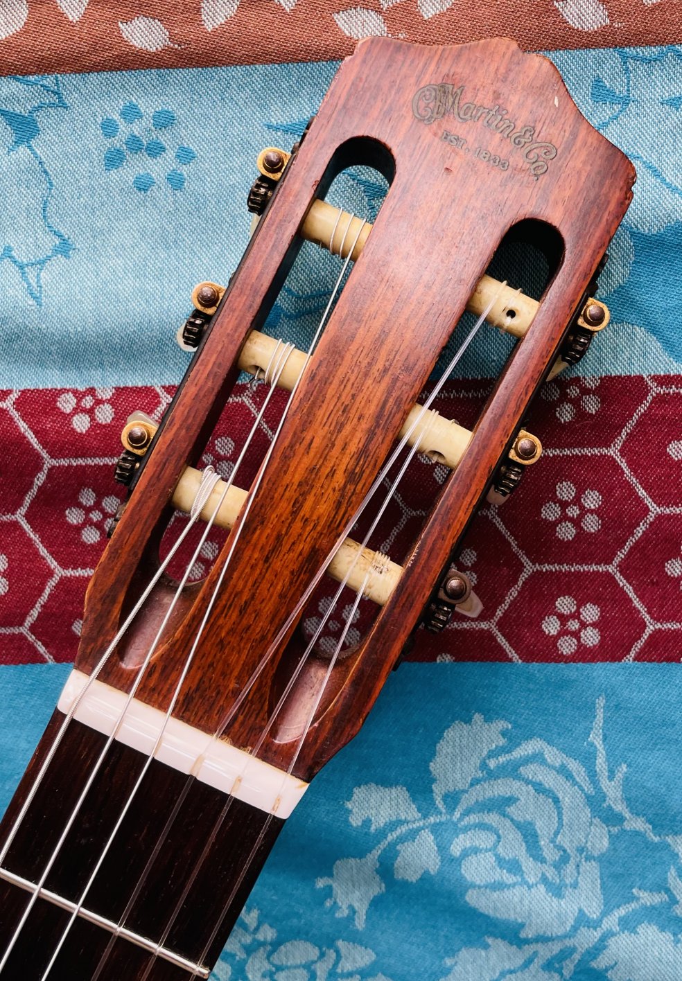 Très rare guitare classique vintage nylon Martin N10 n°257384 (1969 / 1970, USA) , étui d’origine, expertise luthier Caro, révision luthier Manteau (01.07.26) – Image 5
