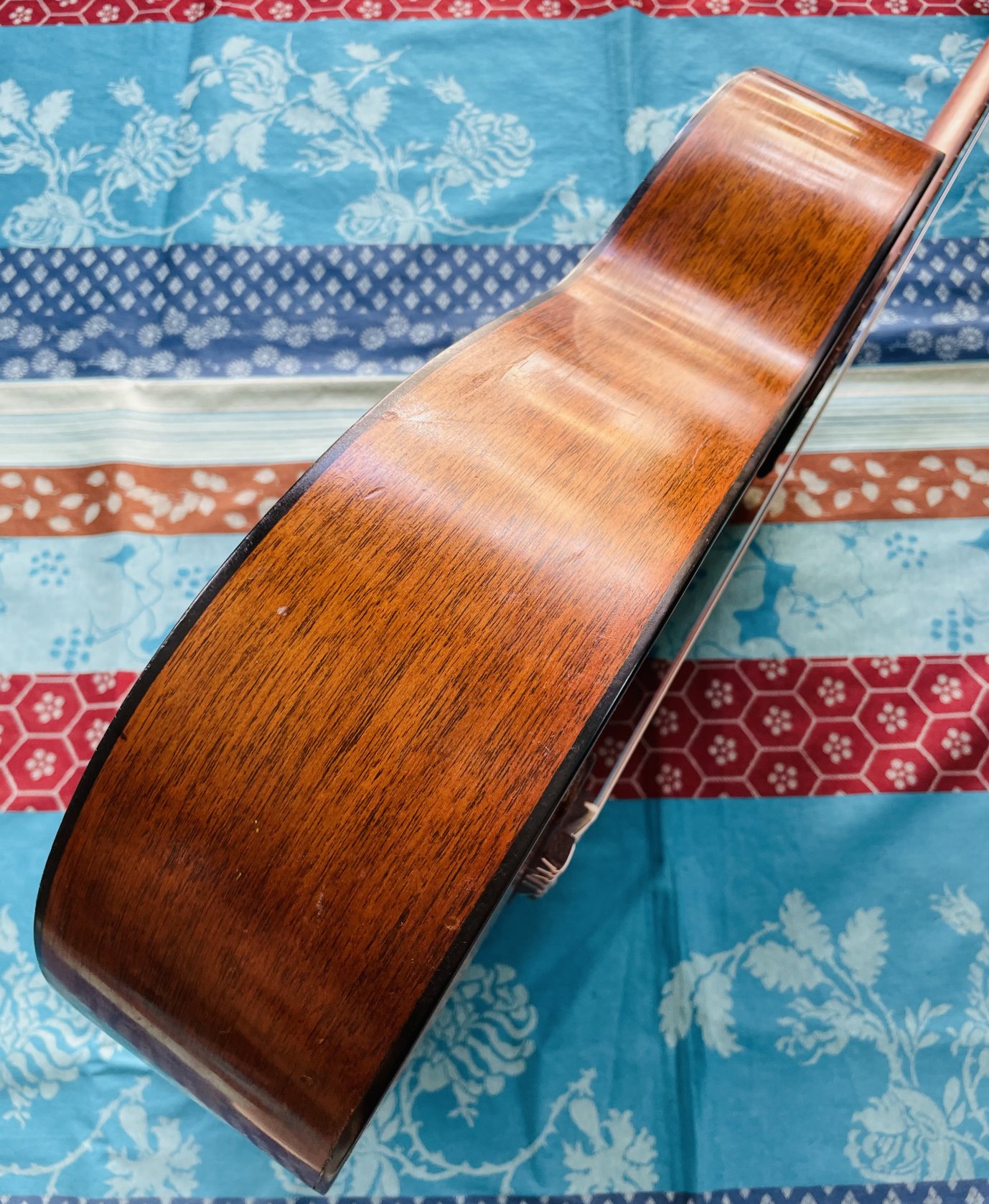 Très rare guitare classique vintage nylon Martin N10 n°257384 (1969 / 1970, USA) , étui d’origine, expertise luthier Caro, révision luthier Manteau (01.07.26) – Image 6